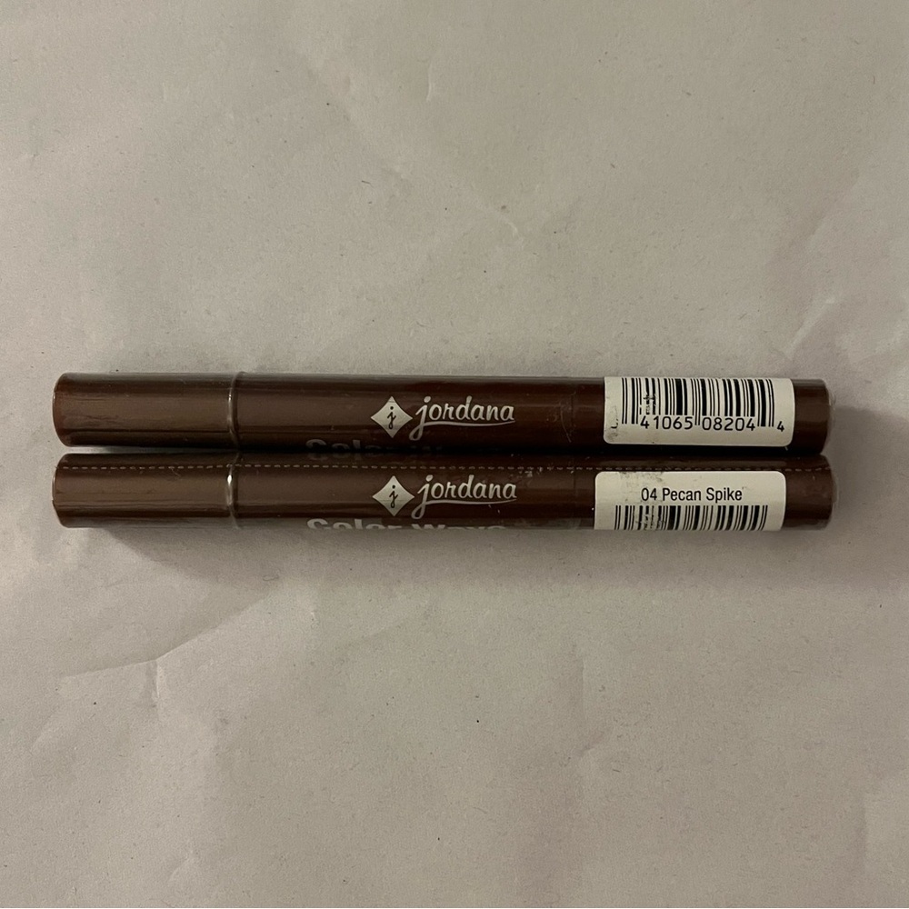 Pack of 2 sealed - Jordana Pecan Spike lip color